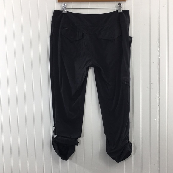 Columbia Black Trail Convertible Capri Pants Womens 14 Omni Shield Hiking - Picture 3 of 13